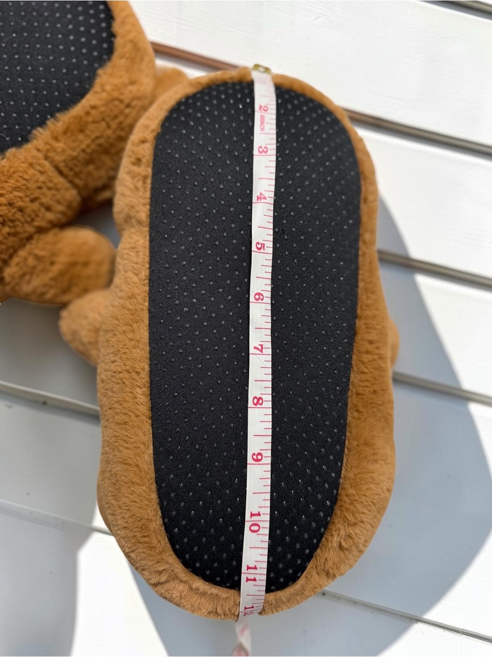 Aeropostale Teddy Bear Novelty Slippers Brown Fits ~ Woman large - Picture 9 of 9